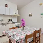 Apartment Apartments By The Sea Prizba, Korcula - 9276 Prizba
