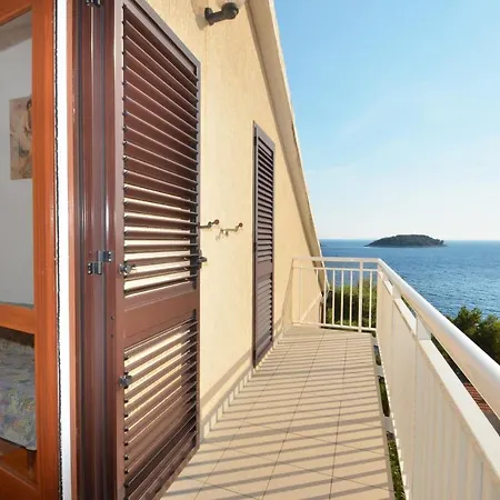 Apartments By The Sea Prizba - Korcula - 9276